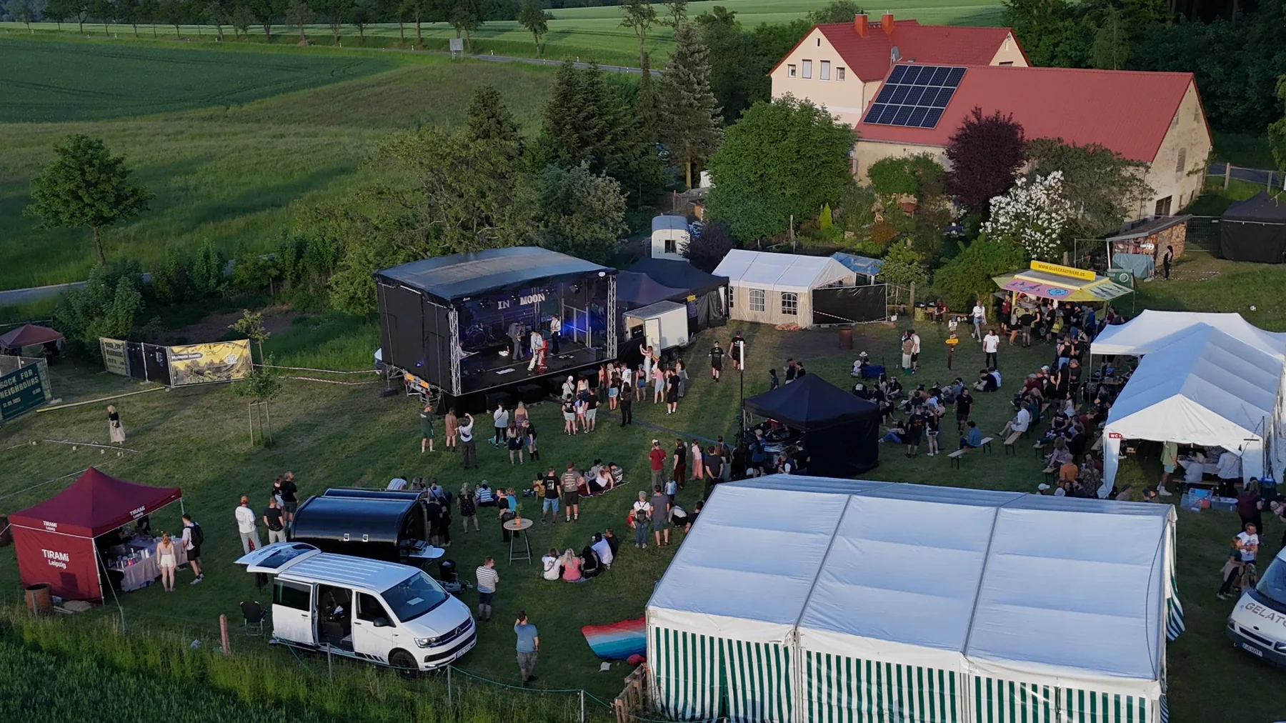 Blick über das Festivalgelände 2026